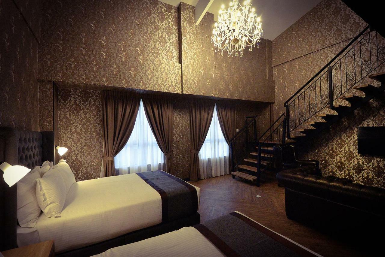 1969 Business Suites Bandar Botani, Ipoh Exteriör bild